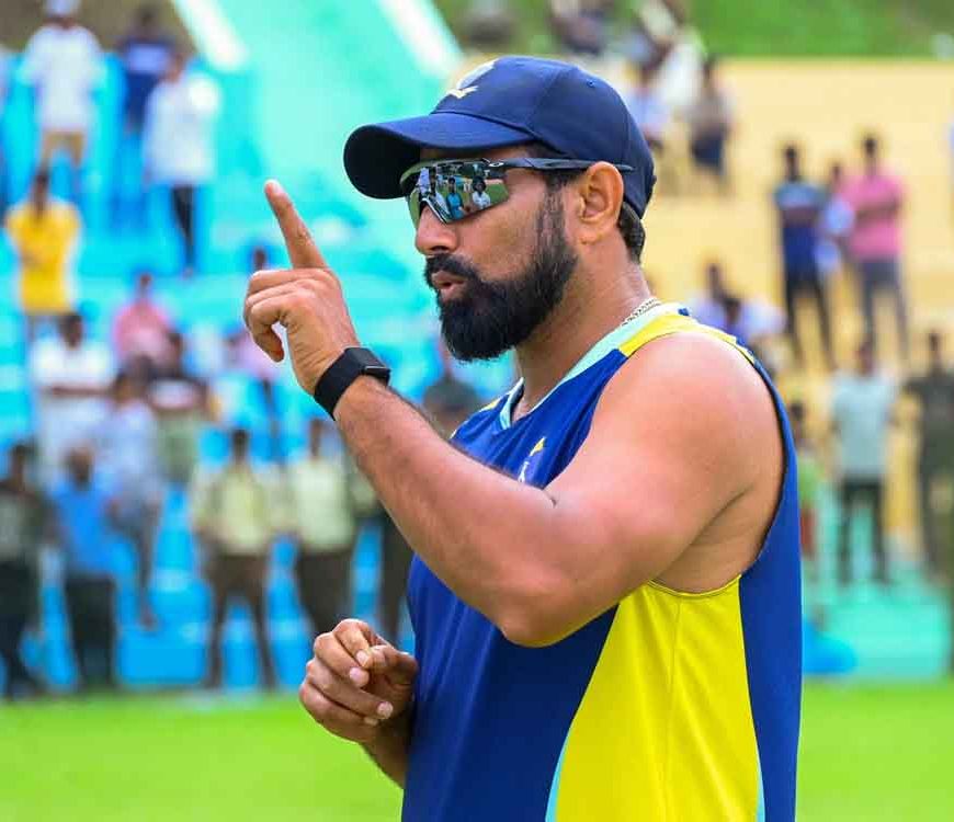 SIR फॉर्म में गलती के चलते मोहम्मद शमी को चुनाव आयोग का नोटिस, सत्यापन के लिए कोलकाता तलब