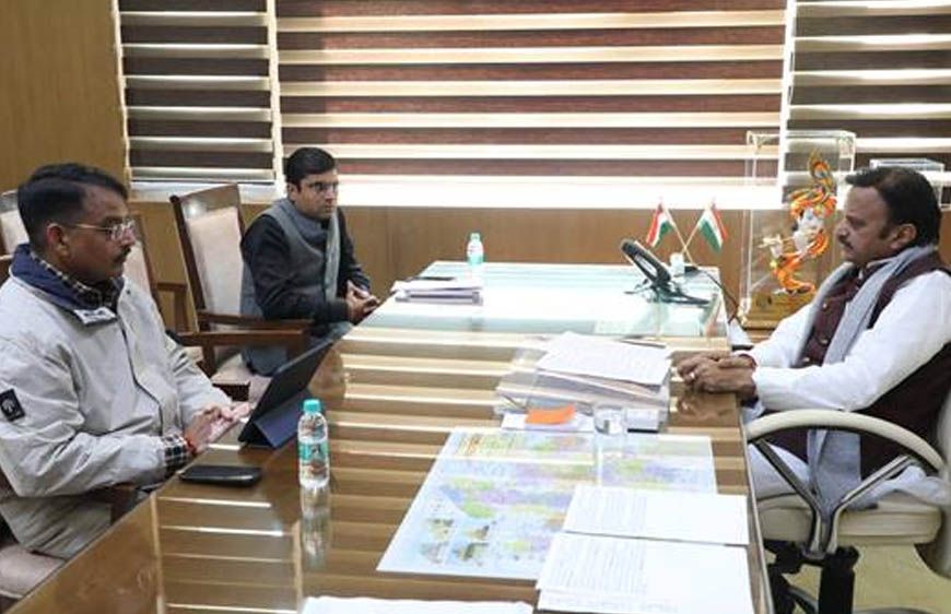 बायो मेडिकल वेस्ट का सुनियोजित और नियमानुसार प्रबंधन करें सुनिश्चित: उप मुख्यमंत्री  शुक्ल