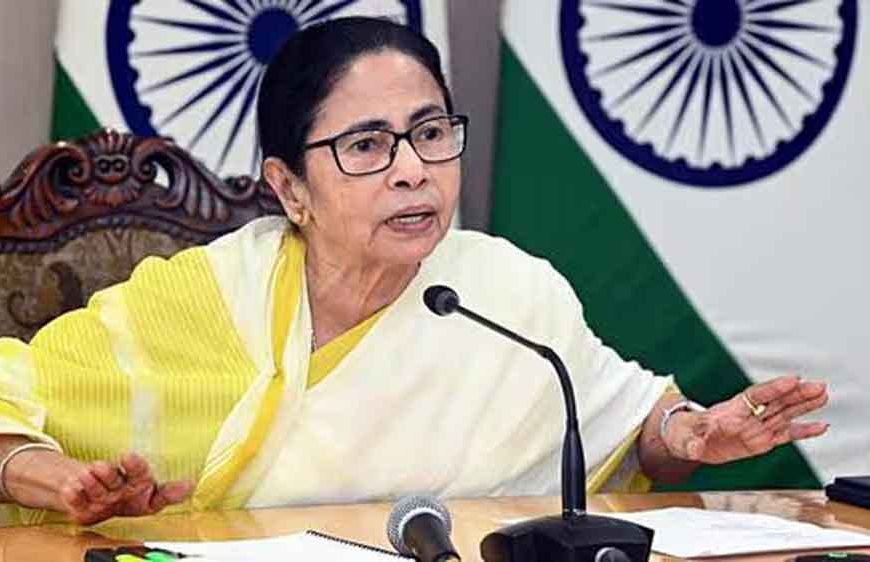 BJP IT सेल के ऐप से SIR? EC पर ममता का बड़ा आरोप, दोहरे निशाने की सियासत शुरू