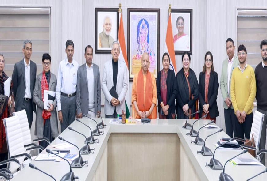 सभी अधिकारियों एवं कर्मचारियों के लिए कैपेसिटी बिल्डिंग कार्यक्रम को बनाएं अनिवार्य: मुख्यमंत्री योगी आदित्यनाथ