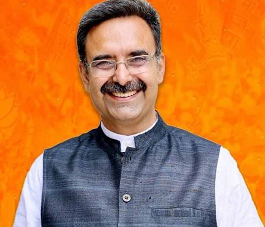 हरियाणा विधानसभा अध्यक्ष की प्रॉपर्टी डीलर के साथ फोटो पर बवाल, यूथ कांग्रेस ने उठाए गंभीर सवाल