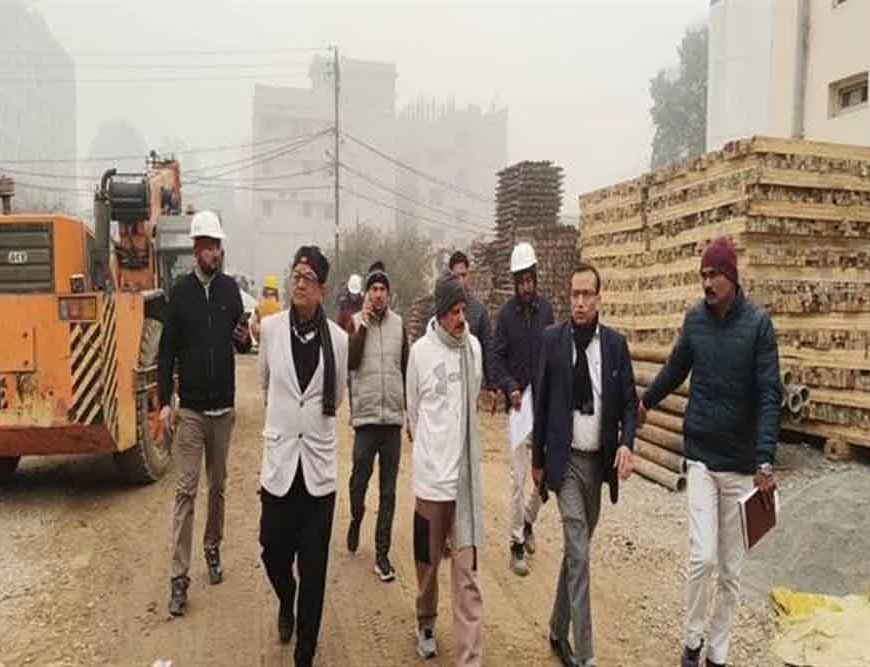उप मुख्यमंत्री शुक्ल ने रीवा में कैंसर यूनिट और अन्य स्वास्थ्य अधोसंरचनाओं के निर्माण कार्यों का किया निरीक्षण