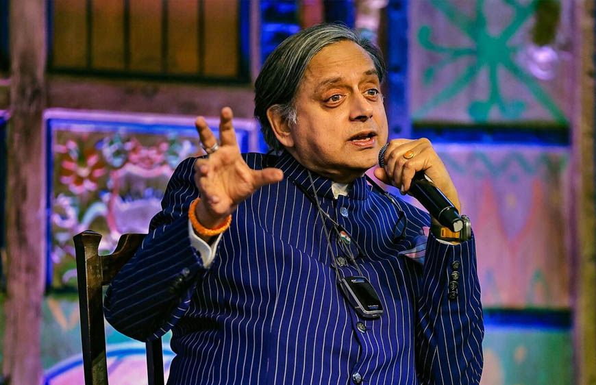 '1962 में नेहरू के फैसलों के कारण चीन से मिली हार', शशि थरूर ने कहा – मैं उनका फैन हूं, लेकिन...