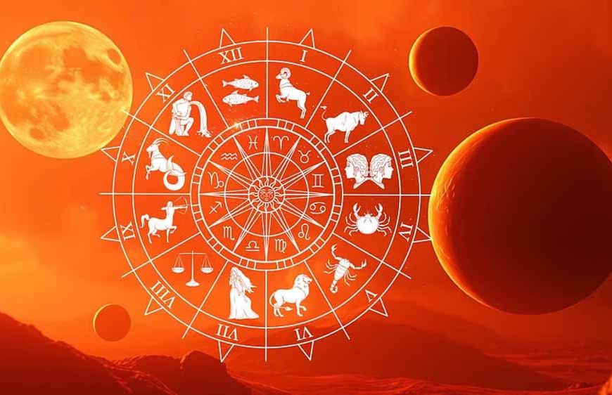 नववर्ष 2026 में किसके सिर सजेगा ताज? ग्रहों की चाल बताएगी राजा–मंत्री का राज