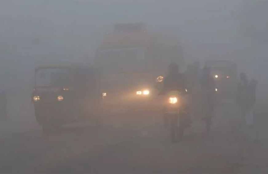 हरियाणा में घनी धुंध के बीच विजिबिलिटी हुई जीरो, 15 से नया पश्चिमी विक्षोभ होगा सक्रिय