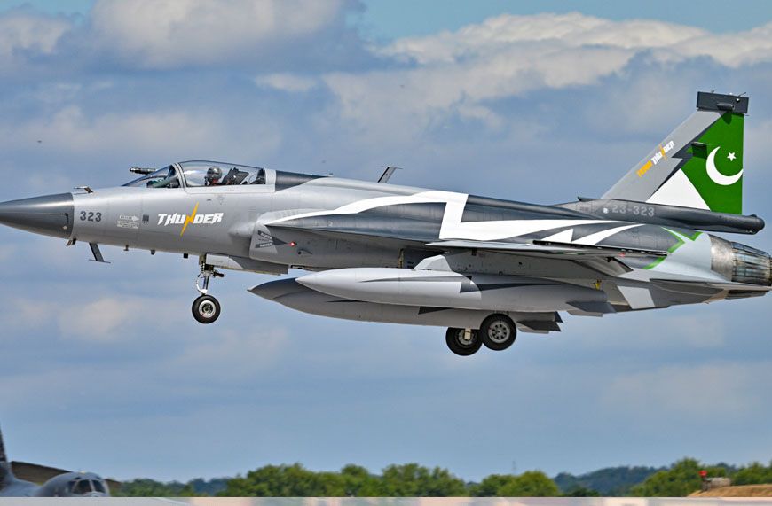 भारत द्वारा मारा गया JF-17, अब पाकिस्तान ने इंडोनेशिया से किया डील, ठिकाने लगा रहा है विमान