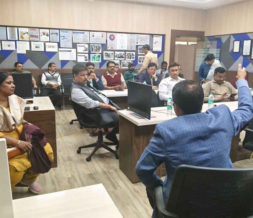 छः राज्यों के अफसरों ने इंदौर में देखी स्मार्ट मीटरिंग