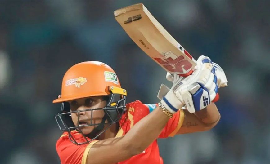 WPL इतिहास में पहली बार रिटायर्ड आउट हुईं आयुषी सोनी, मुंबई इंडियंस के खिलाफ बना रिकॉर्ड