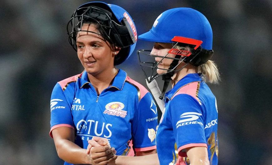 WPL में हरमनप्रीत कौर ने बनाया इतिहास, भारत की पहली खिलाड़ी बनीं ऐसा करने वाली