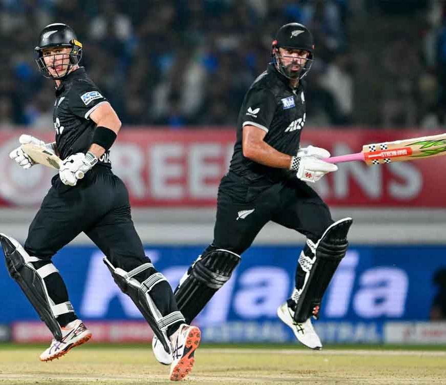 मिचेल-यंग की घातक जोड़ी, भारत की ‘बत्ती गुल’; न्यूजीलैंड ने सीरीज में की बराबरी