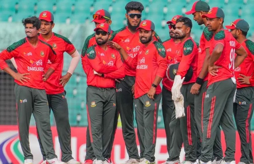 बांग्लादेश क्रिकेट में खड़ा हुआ बगावत का तूफान! खिलाड़ियों ने दी हड़ताल की चेतावनी, BCB निदेशक को हटाने की मांग