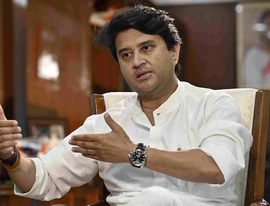 सिंधिया का बड़ा बयान: "कांग्रेस में था, तब नहीं जानता था दिग्विजय सिंह क्या चाहते हैं