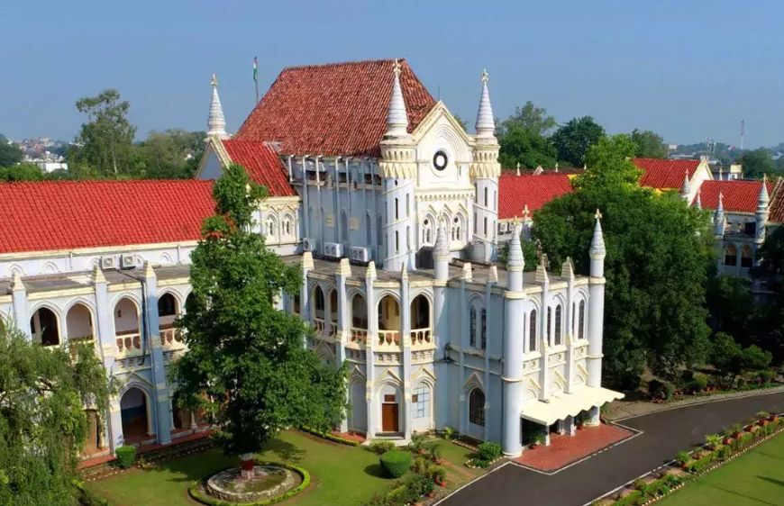 लोकायुक्त कार्यालय से गायब हुई रिश्वत मामले की फाइलें, हाईकोर्ट ने लिया संज्ञान, विवेचना अधिकारी पर हो FIR