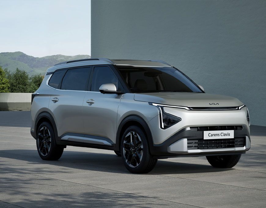 Kia Carens Clavis का नया HTE(EX) ट्रिम लॉन्च, सस्ते में मिलेगा सनरूफ फीचर, जानें कीमत