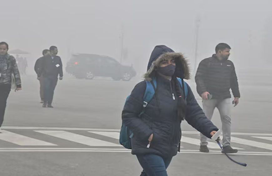 MP में कड़ाके की सर्दी, शिमला-मनाली भी हुई फेल! मंदसौर में 2.5 डिग्री तापमान, 9 जिलों में शीतलहर का अलर्ट