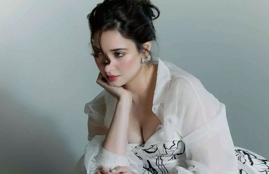 तमन्ना के आइटम नंबर 'आज की रात' ने बनाया रिकॉर्ड, यूट्यूब पर 100 करोड़ व्यूज, एक्ट्रेस ने जताया आभार