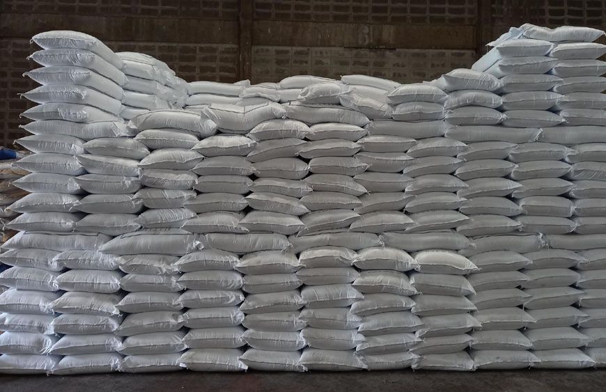 सरकार ने वित्त वर्ष 2024-25 में किसानों को उपलब्ध कराए रिकॉर्ड 834.64 लाख टन उर्वरक