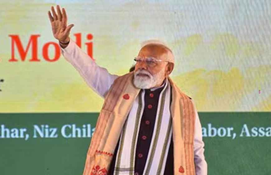 BMC नतीजों पर पीएम मोदी का तंज: जीत मुंबई में, जश्न काजीरंगा में क्यों?