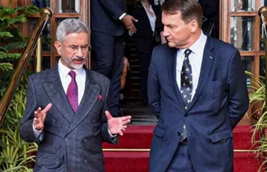 पाकिस्तान पर भारत का सख्त संदेश, जयशंकर ने पोलैंड के उप प्रधानमंत्री को दी दो टूक चेतावनी