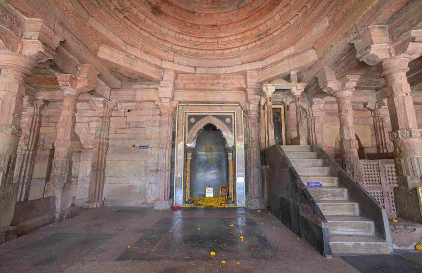 बसंत पंचमी पर पूजा को लेकर SC में याचिका, भोजशाला में भारी पुलिस बल तैनात