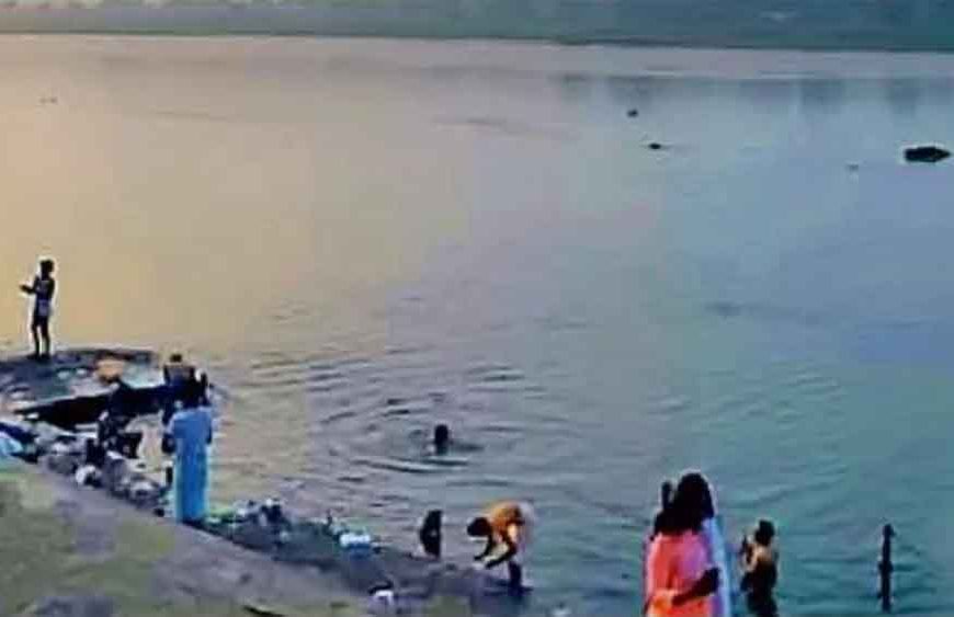 नर्मदा घाटों पर तैरते अस्पताल की तैयारी, MP सरकार बढ़ाएगी ‘नदी एम्बुलेंस’ की ताकत