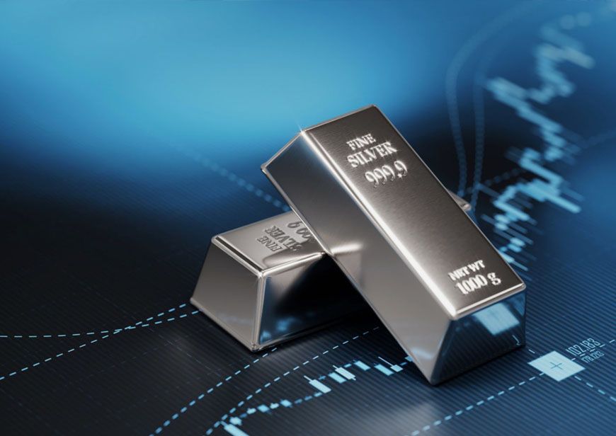 चांदी की चमक से व्यापार पर संकट, कारोबारी और ग्राहक दोनों सदमे में