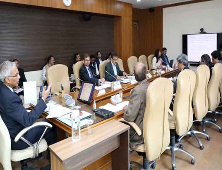 कलेक्टर समन्वय कर बेहतर परिणाम दें : मुख्य सचिव जैन