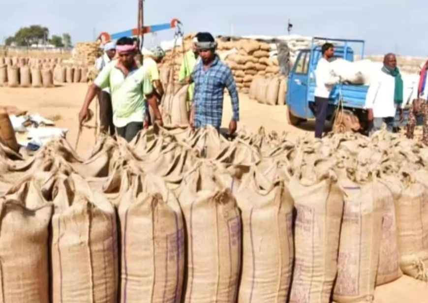 गत वर्ष से 8 लाख 22 हजार मीट्रिक टन अधिक हुई धान की खरीदी : खाद्य मंत्री राजपूत