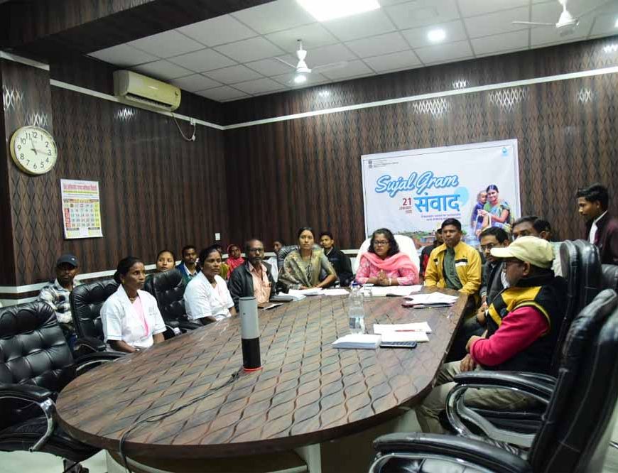 सुजल ग्राम संवाद के तृतीय चरण में ग्राम पंचायत साल्हेभाट ने किया छत्तीसगढ़ का प्रतिनिधित्व