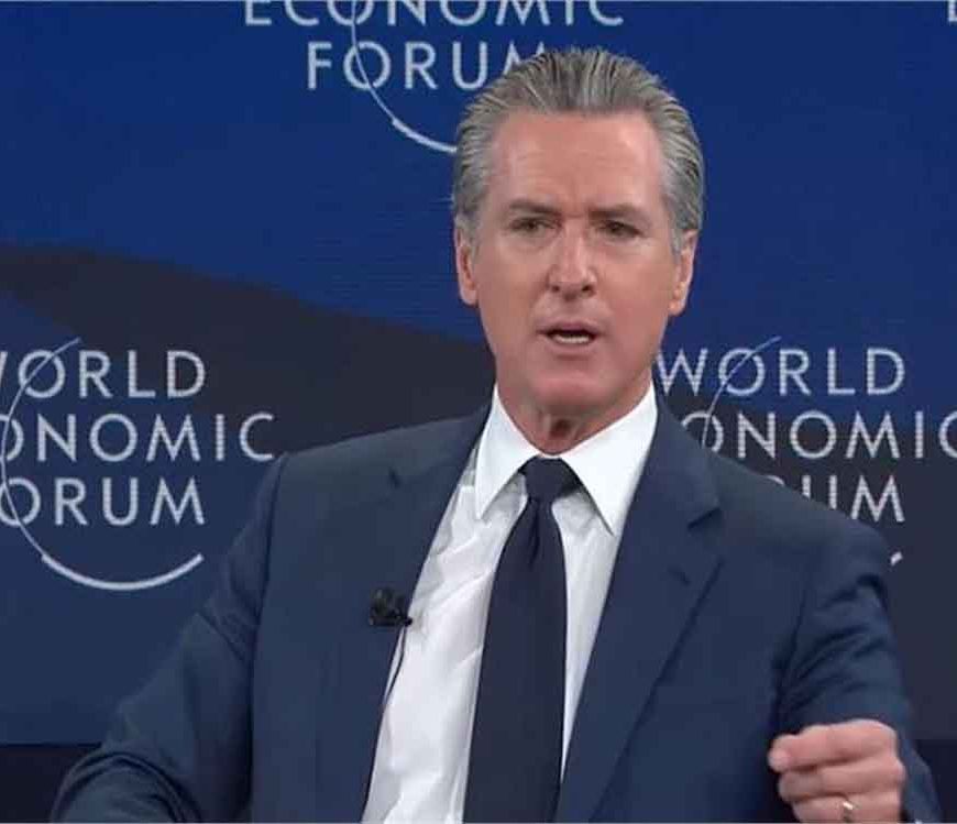 WEF में ट्रंप पर कैलिफोर्निया गवर्नर का हमला, बोले- ‘डॉन’ अमेरिका पर कर रहा राज, कांग्रेस बनी दर्शक