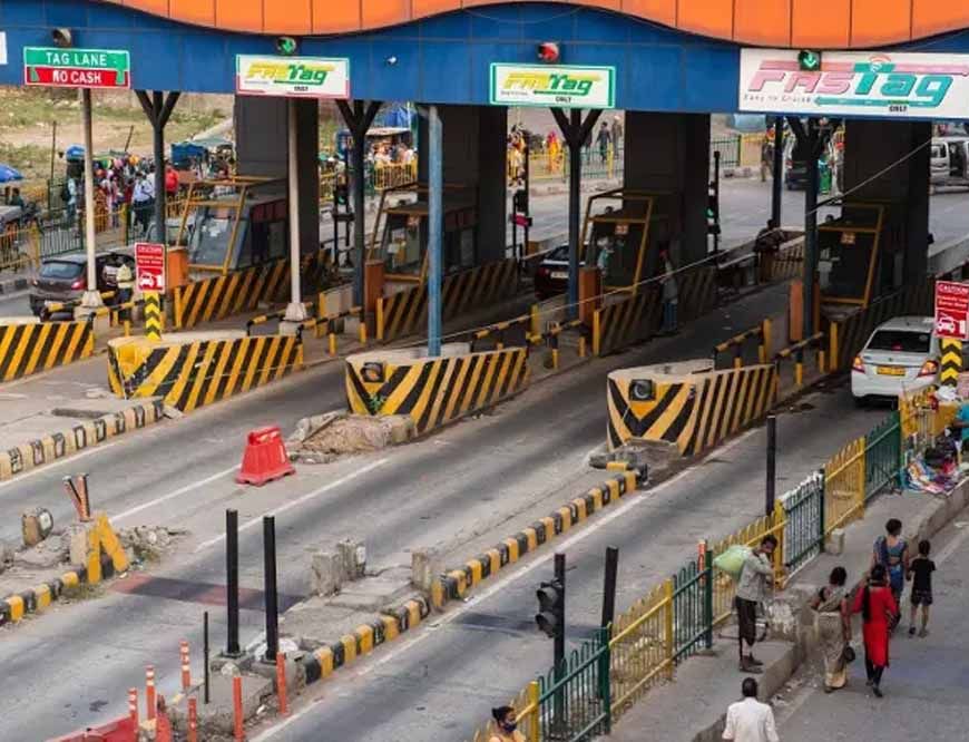 सरकार ने बदले टोल टैक्स के नियम, अब 70% तक की छूट, जानें कहां मिलेगा फायदा
