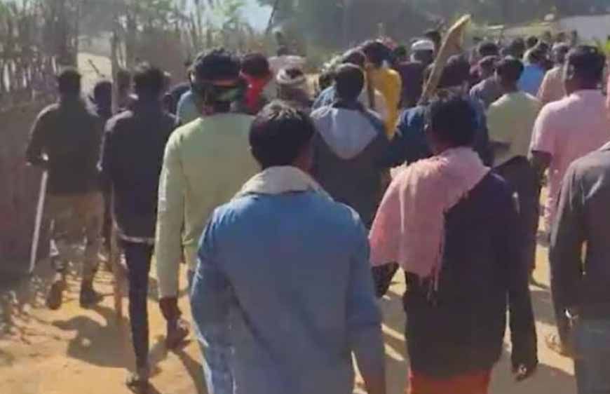 तराना में सांप्रदायिक हिंसा भड़की, बजरंग दल के नेता सोहिल ठाकुर पर हमले के बाद 25 गिरफ्तार, रासुका की कार्रवाई