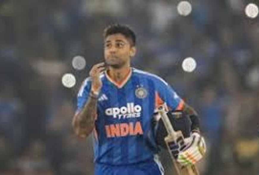 T20I रनचेज के ‘सिक्स किंग’ रोहित शर्मा, सूर्या ने कोहली को छोड़ा पीछे