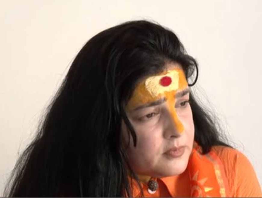 किन्नर अखाड़े से दूरी बनाने के संकेत! महामंडलेश्वर ममता कुलकर्णी बोलीं– अब सब मज़ाक जैसा लगता है