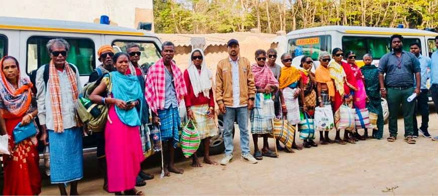 नक्सल प्रभावित अंदरूनी इलाकों में रोशनी की वापसी, किस्टाराम–मुकर्रम के मरीजों को मिली नई दृष्टि