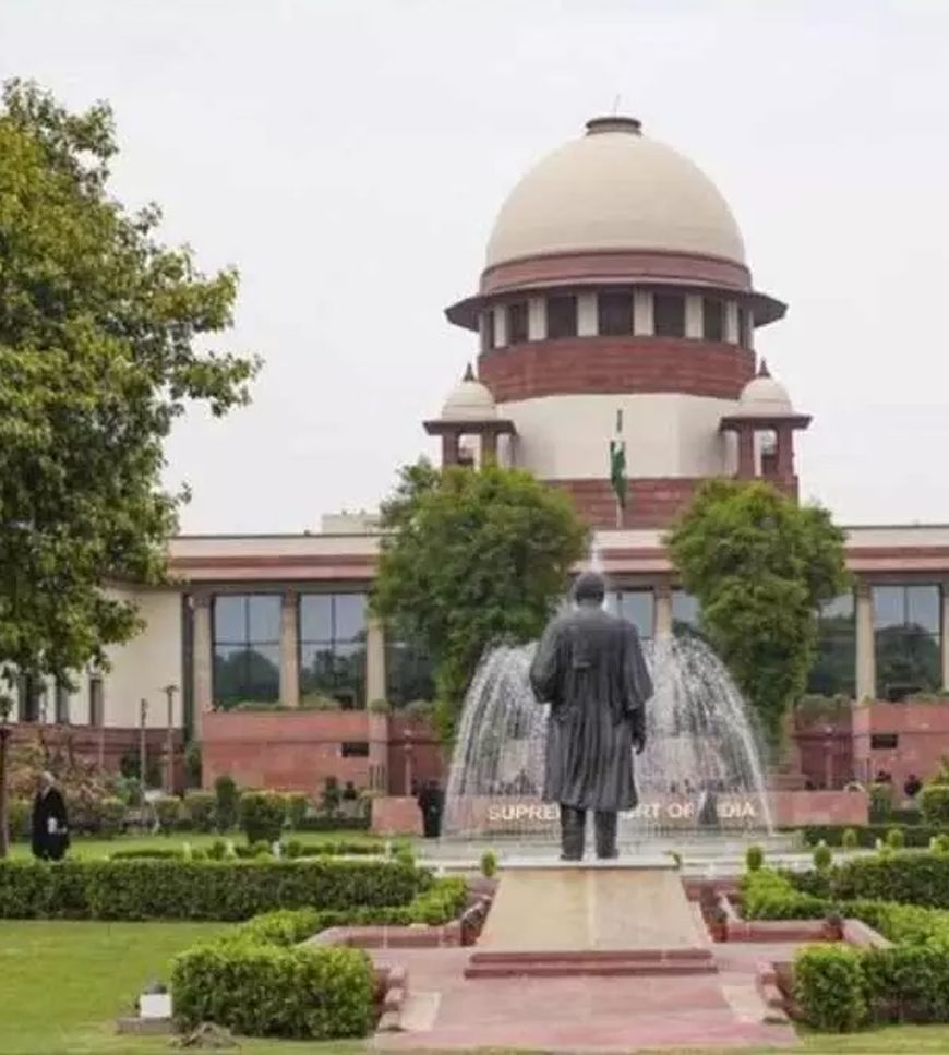 सरकार पर भेदभाव का आरोप: सवर्णों की गुहार, UGC नियमों के खिलाफ सुप्रीम कोर्ट में अर्जी