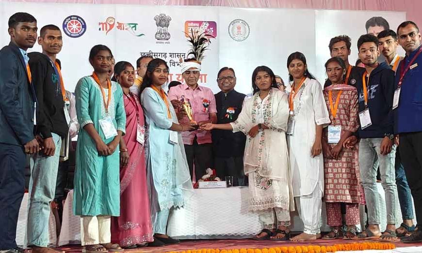 डीके कॉलेज बलौदाबाजार में राज्य स्तरीय एनएसएस शिविर का सफल समापन