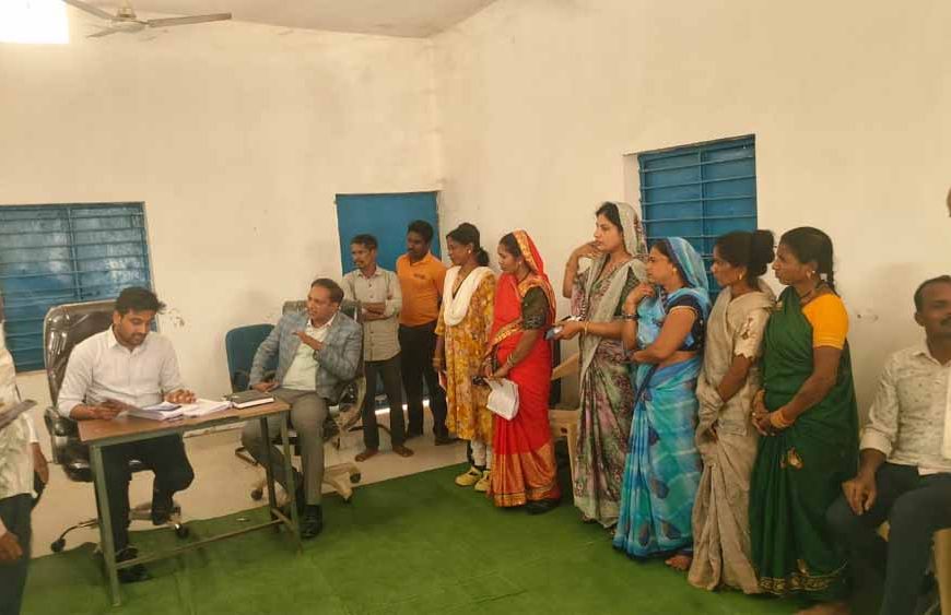 निर्वाचक नामावली के विशेष गहन पुनरीक्षण कार्यों का रोल ऑब्ज़र्वर अभिनव गुप्ता ने किया निरीक्षण