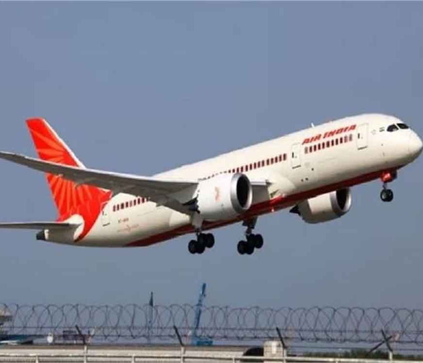 अजित पवार हादसे के बाद Air India की उड़ान में दूसरा तनाव: 10 मिनट हवा में हिचकोले, कांग्रेस नेता सुरक्षित