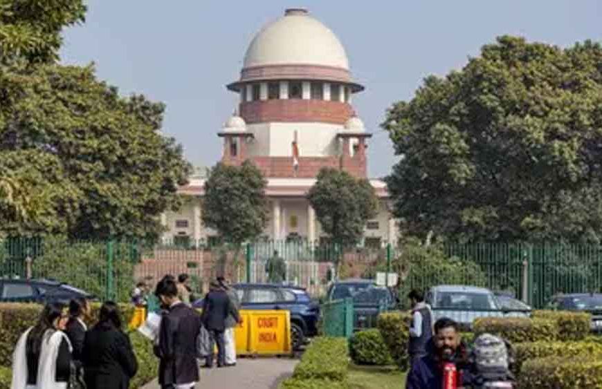 UGC नियमों पर सुप्रीम कोर्ट सख्त: ऐसे फैसलों से समाज बंटेगा, रोक लगाकर कही 5 बड़ी बातें