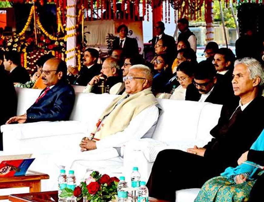 राज्यपाल पटेल के मुख्य आतिथ्य में हुआ गणतंत्र दिवस समारोह का गरिमामयी समापन