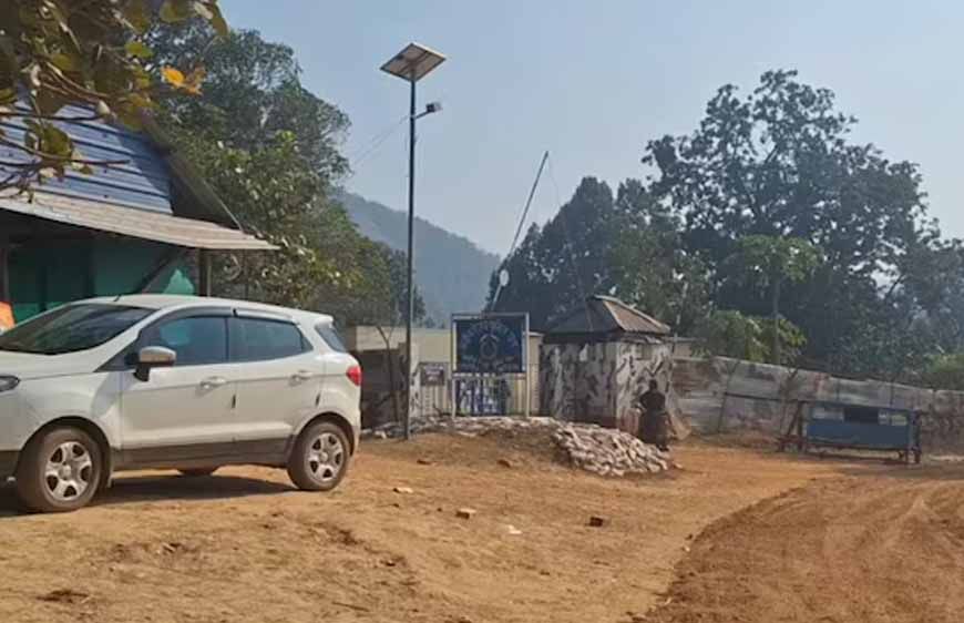 नक्सलियों के आतंक से खाली हुए गांव, अब SP की बहादुरी ने बदली तस्वीर