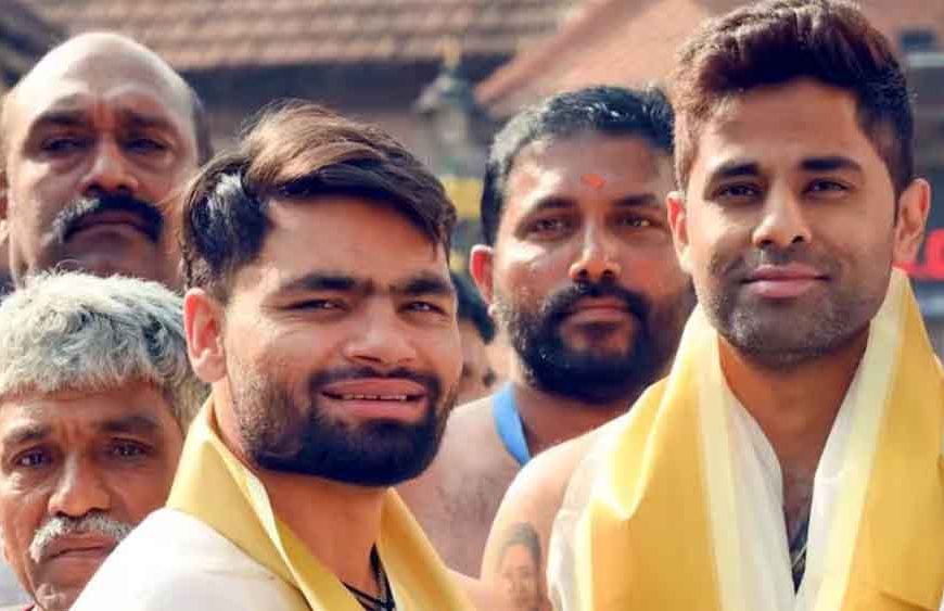 मैच से पहले आस्था का सहारा: पद्मनाभस्वामी मंदिर पहुंचे कप्तान सूर्यकुमार और पूरी टीम