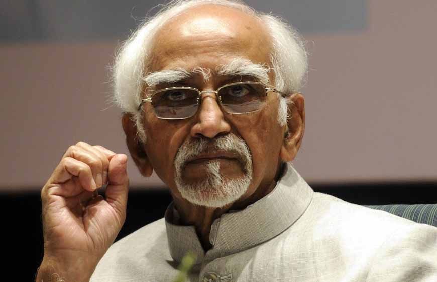 पूर्व राष्ट्रपति हामिद अंसारी के बयान पर बवाल: 'भारतीय लुटेरा था गजनवी', BJP ने कांग्रेस पर हमला बोला