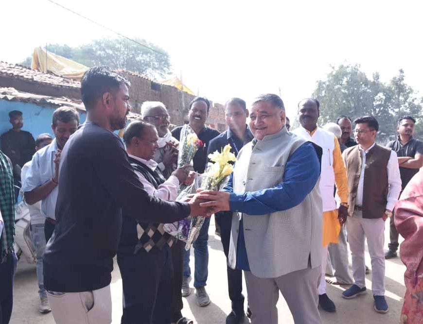 पर्यटन एवं संस्कृति मंत्री राजेश अग्रवाल ने लखनपुर में 4.18 करोड़ से अधिक के 26 विकास कार्यों का किया भूमिपूजन