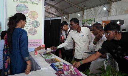किसान मेले में औषधीय एवं सुगंधित पौधों की खेती के प्रति किसानों में बढ़ा रुझान