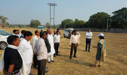 प्रस्तावित राज्यपाल दौरे से पहले प्रशासन सतर्क, कलेक्टर जयति सिंह ने नागलवाड़ी में किया निरीक्षण