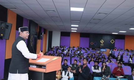 विकसित भारत के निर्माण में युवाओं की निर्णायक भूमिका: मंत्री सारंग