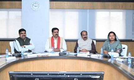 द्वेषपूर्ण मामलों की समीक्षा कर, विधि सम्मत प्रक्रिया से लोकतांत्रिक अधिकारों की रक्षा आवश्यक - उपमुख्यमंत्री  शर्मा