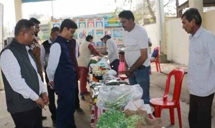 कृषक कल्याण वर्ष में किसानों को मिल रही है वैज्ञानिक कृषि तकनीक की जानकारी